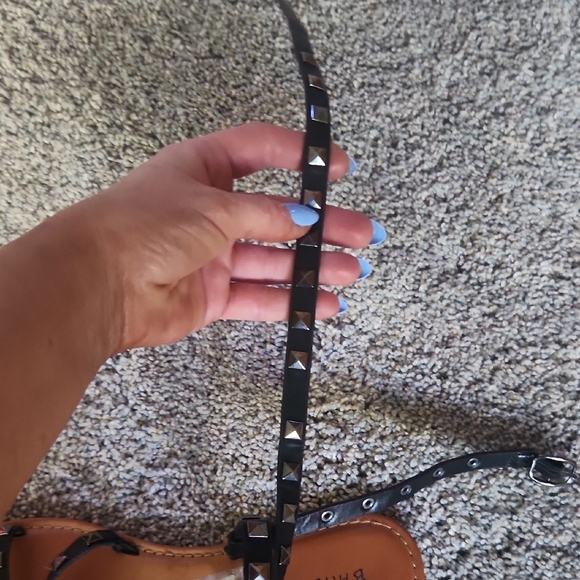 BAMBOO Black and Brown T-Strap Sandals with Studs - Picture 5 of 6